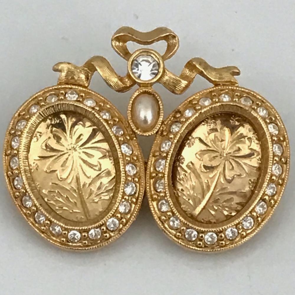 Rare VINTAGE © JOAN RIVERS GOLDEN BROOCH PIN 1980s